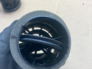 bontott AUDI A1 Középső Szellőző