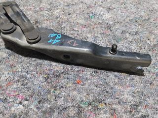 bontott AUDI A1 Motorháztető Bal Zsanér