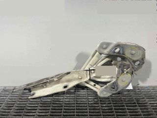 bontott AUDI A1 Motorháztető Zsanér Pár