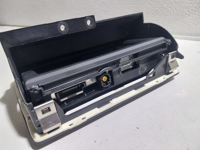 bontott AUDI A1 Multifunkciós Kijelző