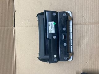 bontott AUDI A1 Multifunkciós Kijelző