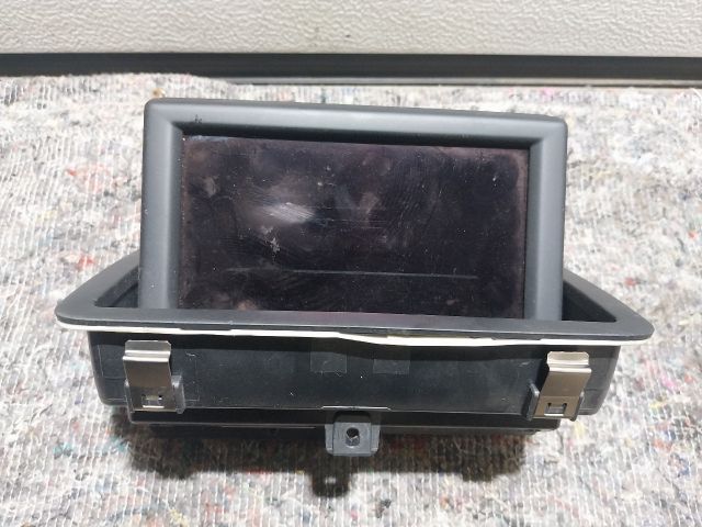 bontott AUDI A1 Multifunkciós Kijelző