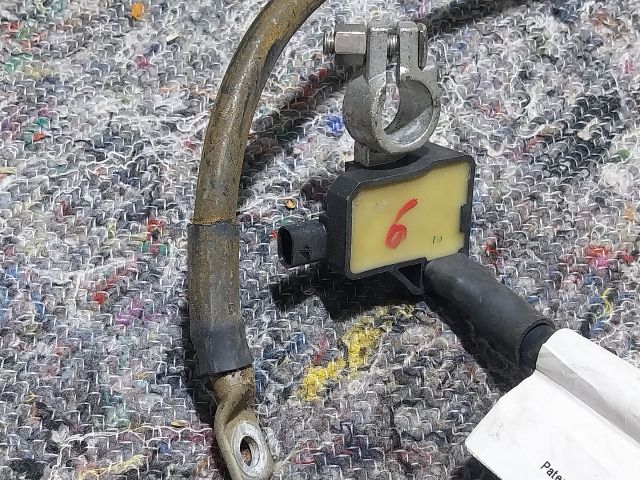 bontott AUDI A1 Pozitív Kábel