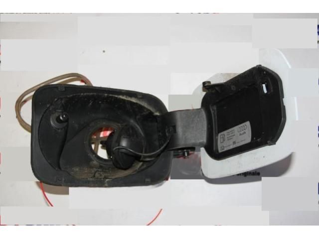 bontott AUDI A1 Tankajtó