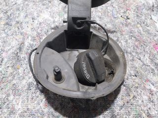 bontott AUDI A1 Tankajtó