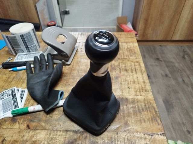 bontott AUDI A1 Váltógomb