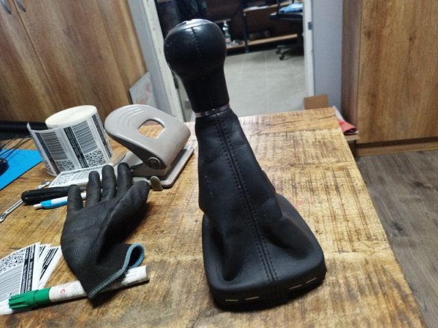 bontott AUDI A1 Váltógomb