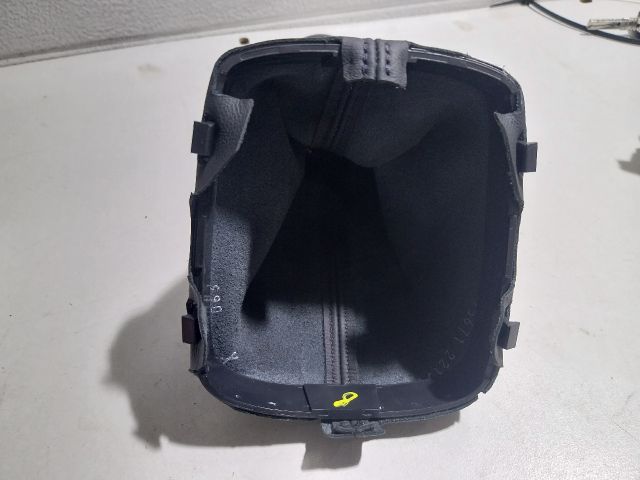 bontott AUDI A1 Váltószoknya