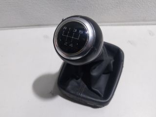 bontott AUDI A1 Váltószoknya