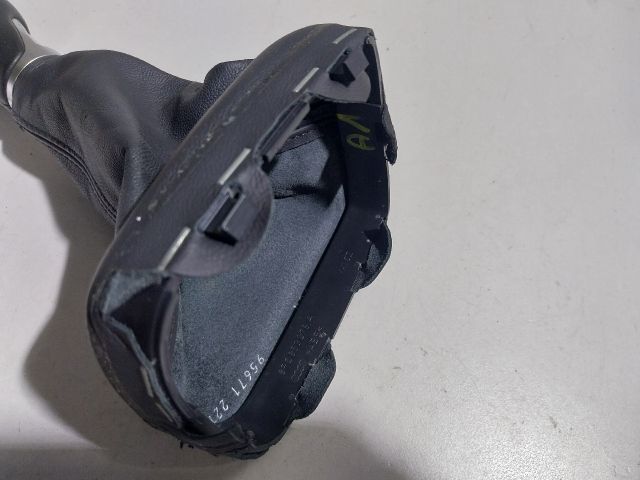 bontott AUDI A1 Váltószoknya