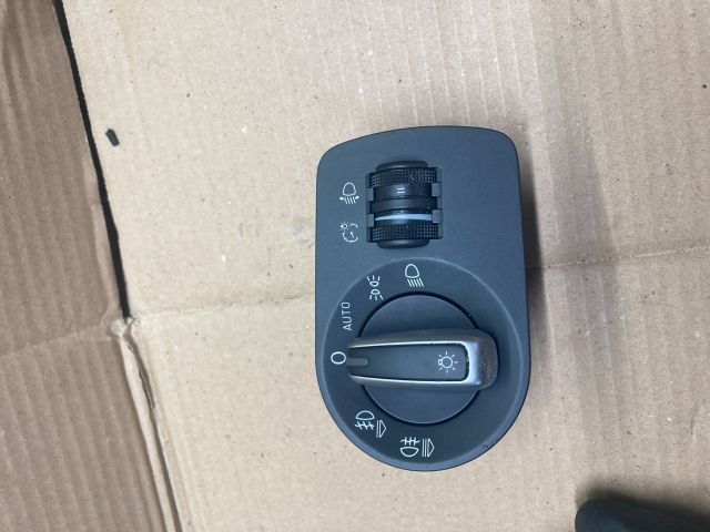 bontott AUDI A1 Világítás Kapcsoló