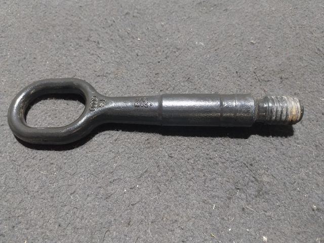 bontott AUDI A1 Vonószem