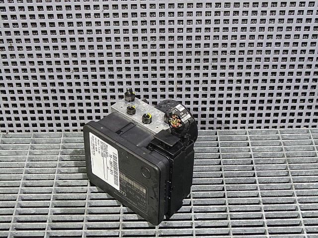 bontott AUDI A2 ABS Kocka