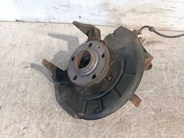 bontott AUDI A2 Bal első Csonkállvány Kerékaggyal