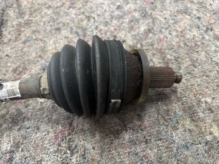 bontott AUDI A2 Bal Féltengely