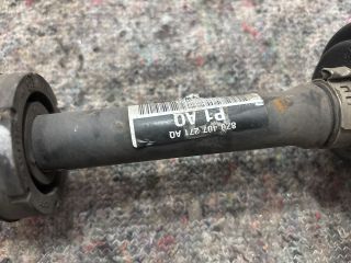 bontott AUDI A2 Bal Féltengely