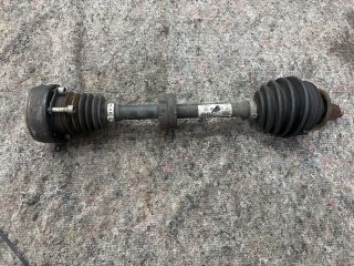 bontott AUDI A2 Bal Féltengely