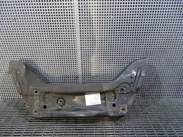 bontott AUDI A2 Első Bölcső