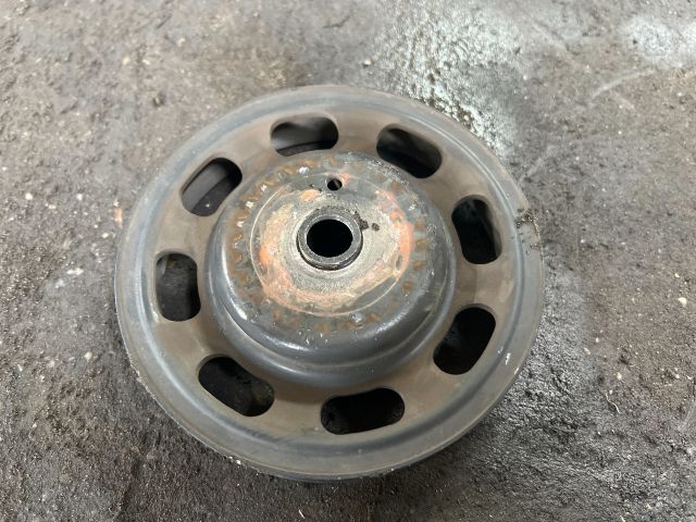 bontott AUDI A2 Főtengely Szíjtárcsa