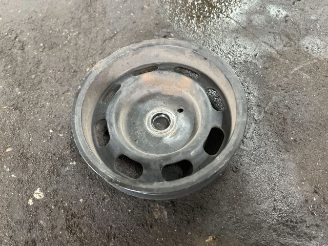 bontott AUDI A2 Főtengely Szíjtárcsa