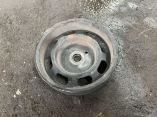 bontott AUDI A2 Főtengely Szíjtárcsa