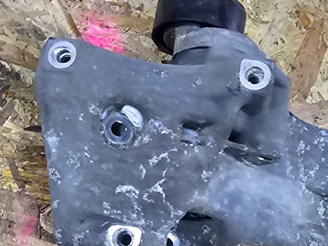 bontott AUDI A2 Generátor Tartó Bak