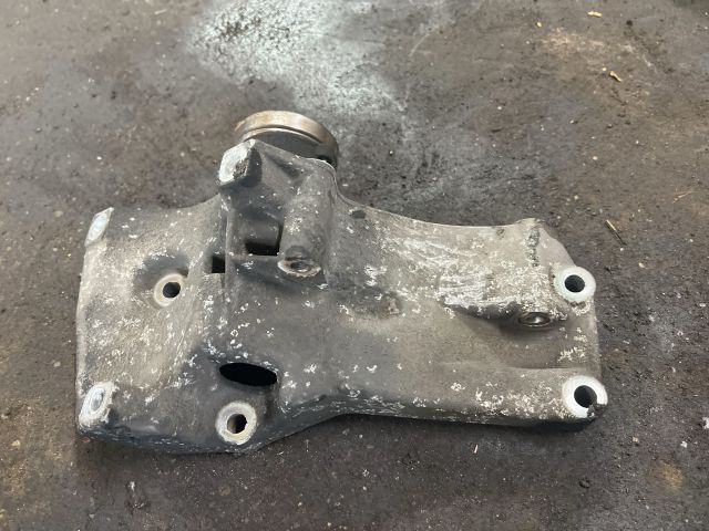 bontott AUDI A2 Generátor Tartó Bak
