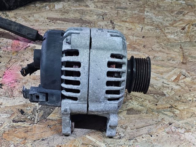 bontott AUDI A2 Generátor