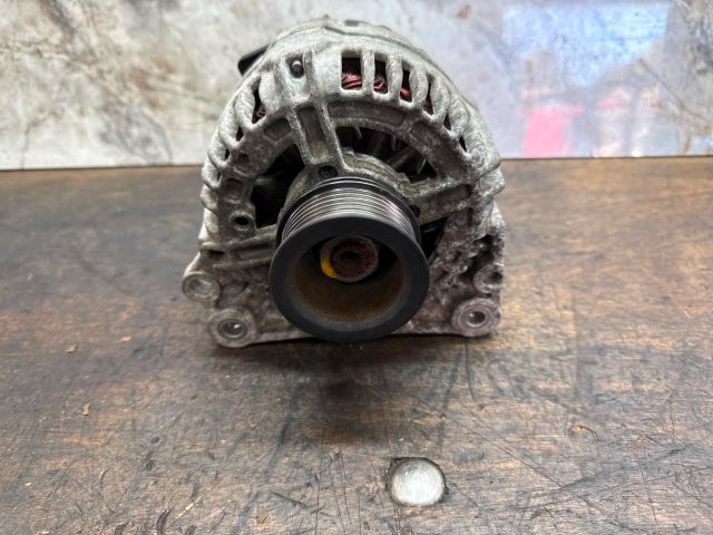 bontott AUDI A2 Generátor