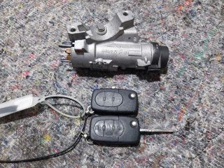 bontott AUDI A2 Gyújtáskapcsoló Házzal