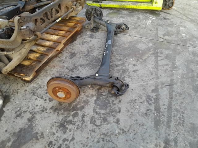 bontott AUDI A2 Hátsó Bölcső