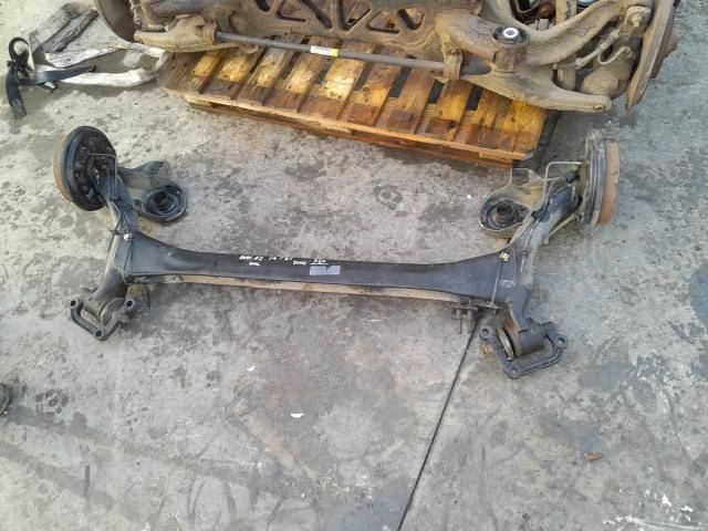 bontott AUDI A2 Hátsó Bölcső