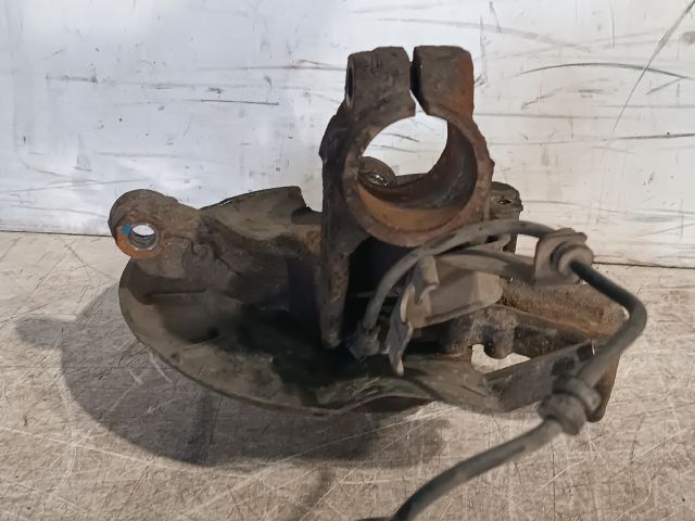 bontott AUDI A2 Jobb első Csonkállvány Kerékaggyal