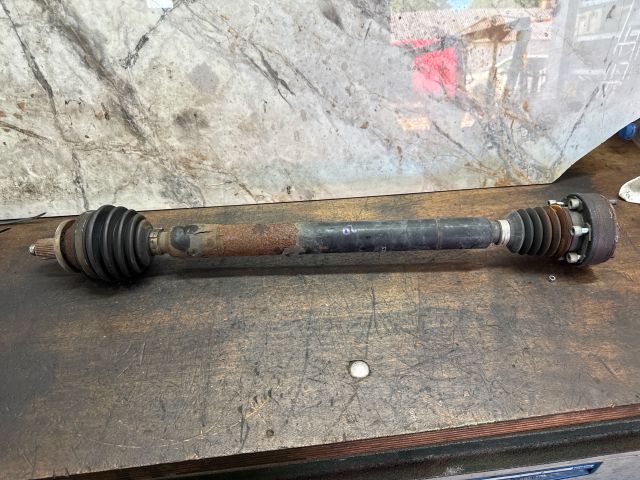 bontott AUDI A2 Jobb Féltengely