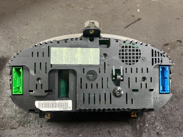 bontott AUDI A2 Kilométeróra