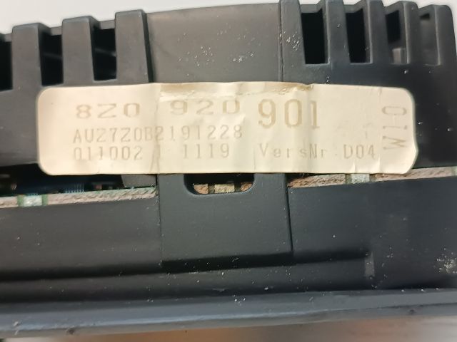 bontott AUDI A2 Kilométeróra