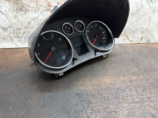 bontott AUDI A2 Kilométeróra