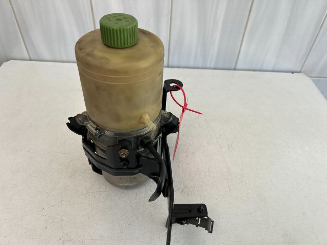 bontott AUDI A2 Kormányszervó Motor (Hidraulikus)