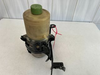 bontott AUDI A2 Kormányszervó Motor (Hidraulikus)