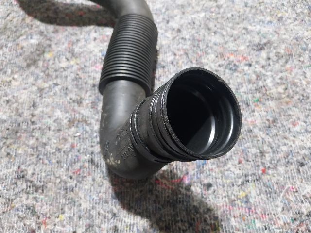 bontott AUDI A2 Légbeömlő Cső
