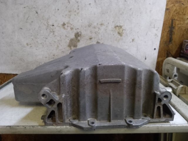 bontott AUDI A2 Olajteknő