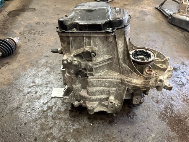 bontott AUDI A2 Váltó (Mechanikus)