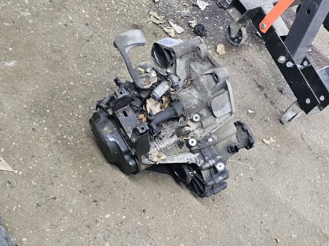 bontott AUDI A2 Váltó (Mechanikus)