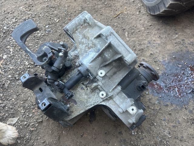 bontott AUDI A2 Váltó (Mechanikus)