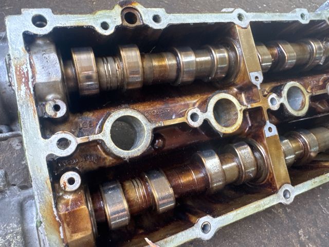 bontott AUDI A2 Vezérműtengely Házzal