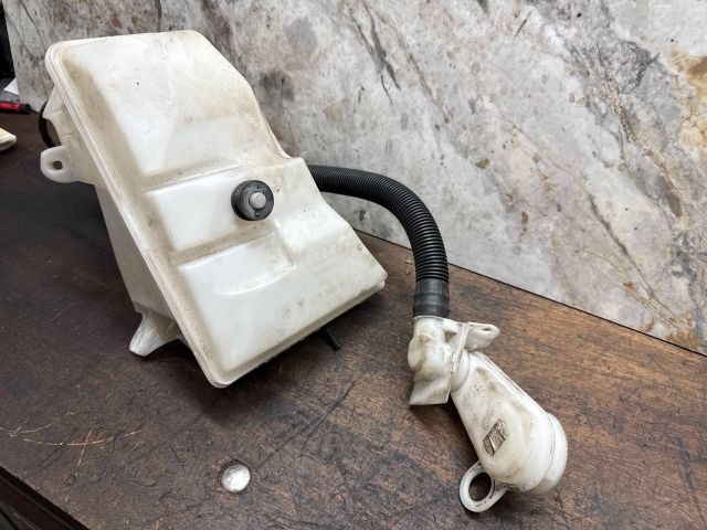 bontott AUDI A2 Ablakmosó Tartály