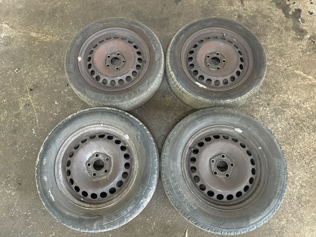 bontott AUDI A2 Acélfelni Szett