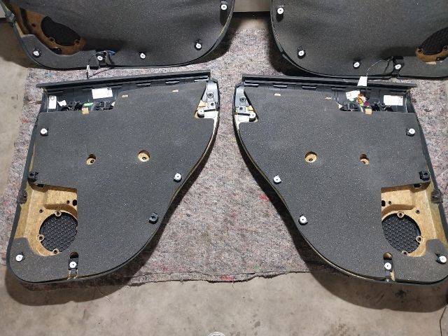 bontott AUDI A2 Ajtó Kárpit Szett