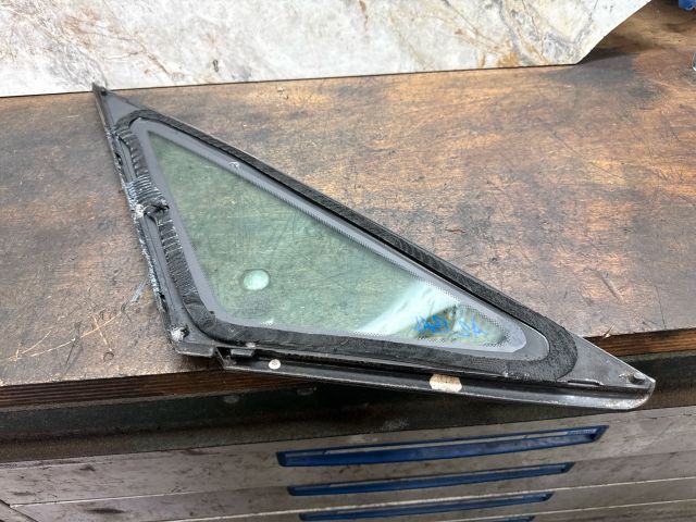 bontott AUDI A2 Bal A Oszlop Oldalablak Üveg