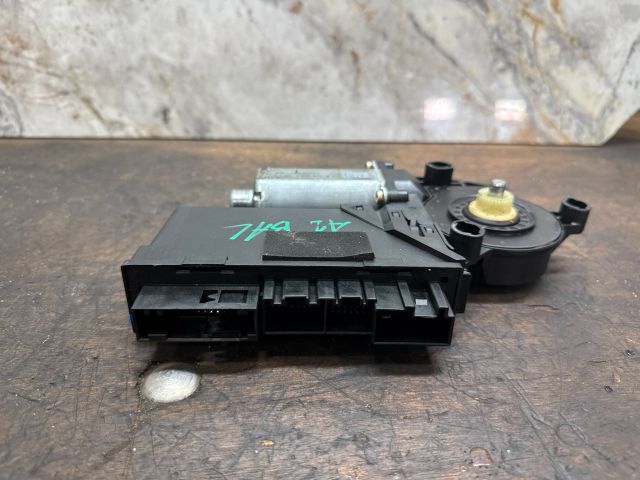 bontott AUDI A2 Bal első Ablakemelő Motor